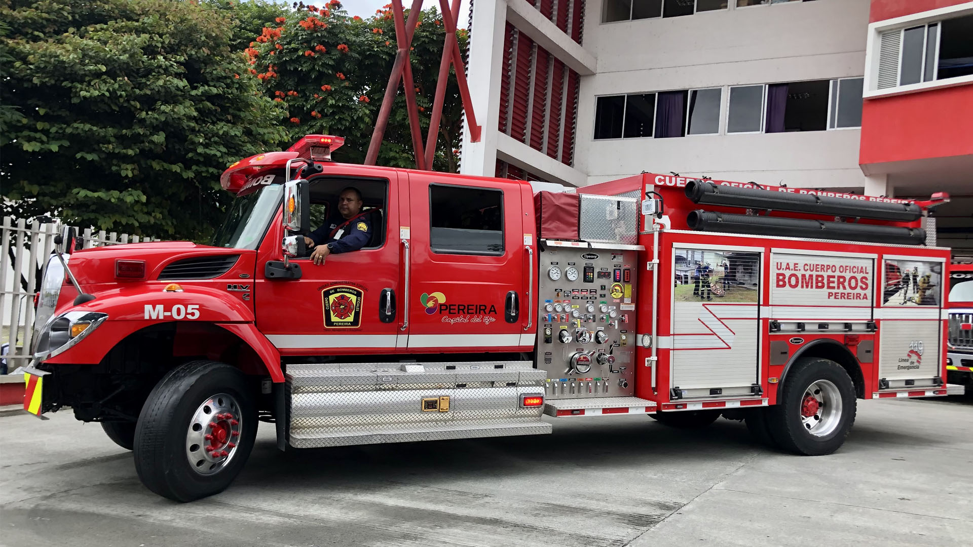 Pumper International HV