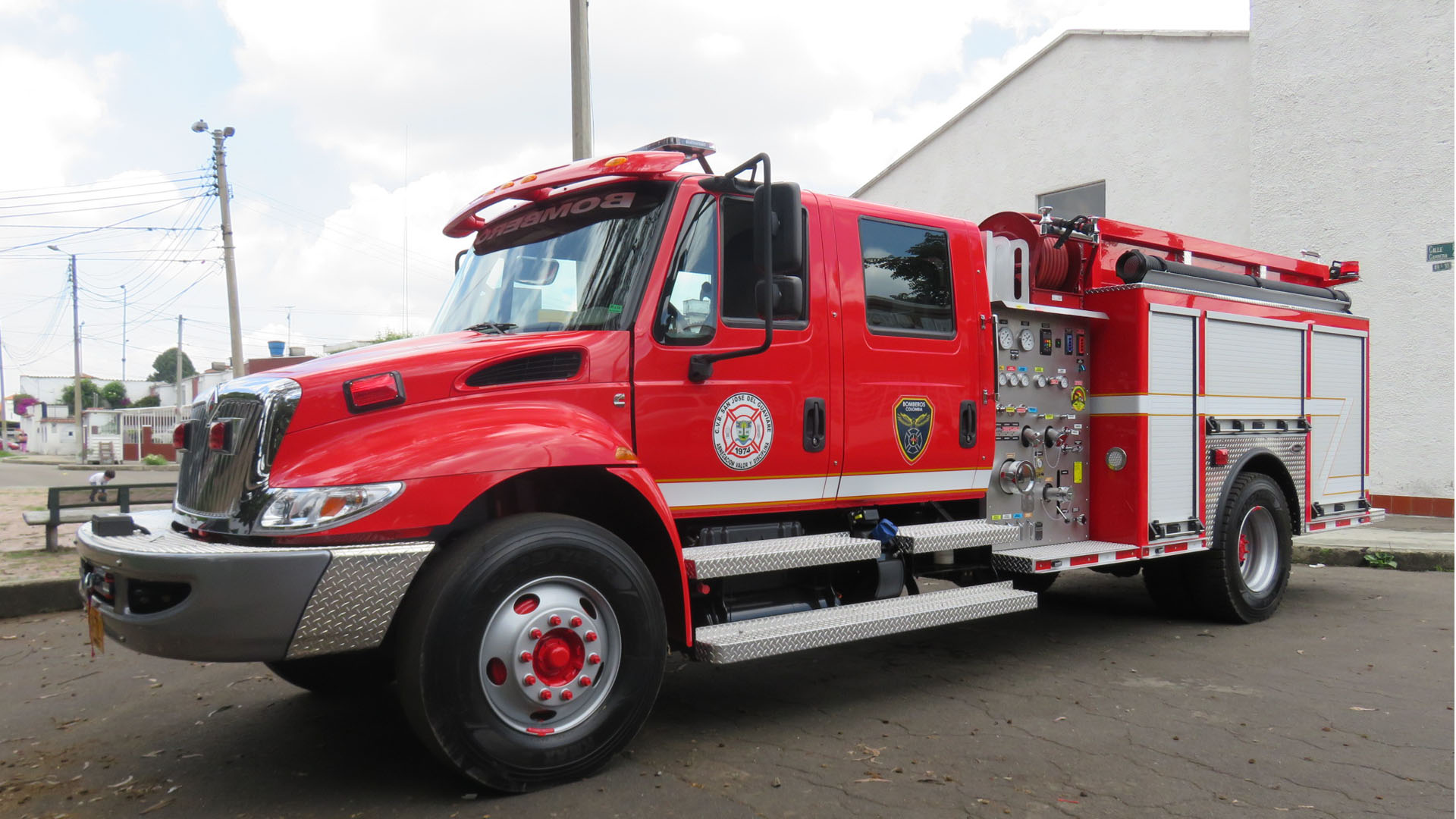 International Durastar 4400